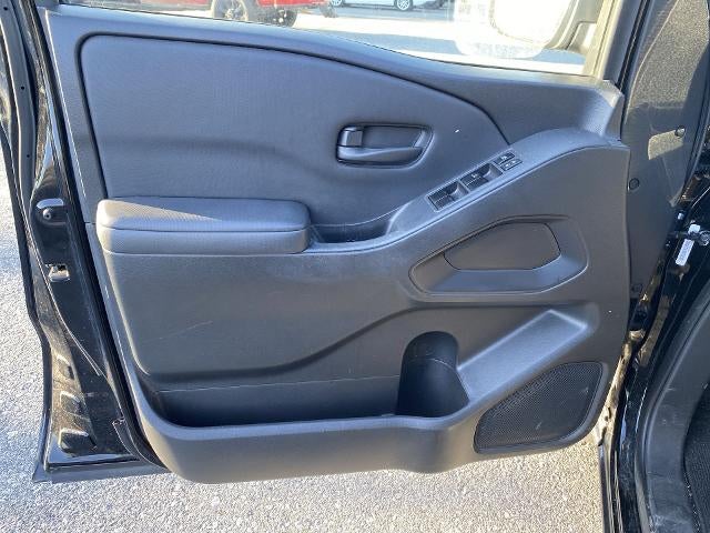 2022 Nissan Frontier S - Photo 22
