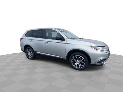2018 Mitsubishi Outlander ES