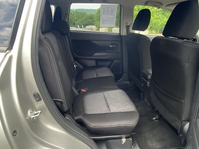 2018 Mitsubishi Outlander ES