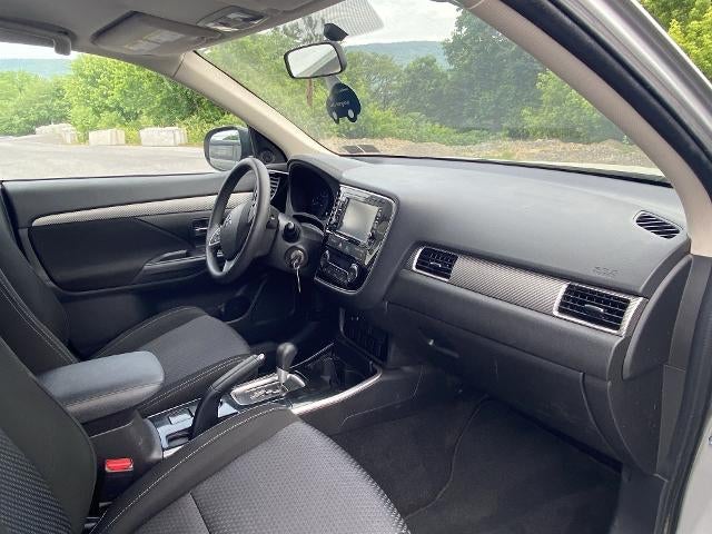 2018 Mitsubishi Outlander ES