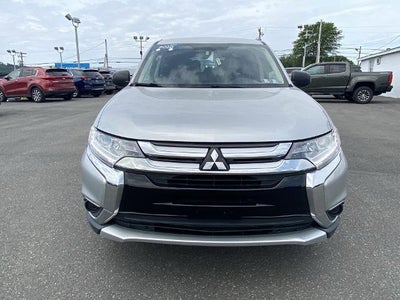 2018 Mitsubishi Outlander ES