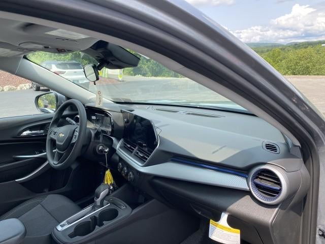 2026 Chevrolet Trax LS - Photo 29